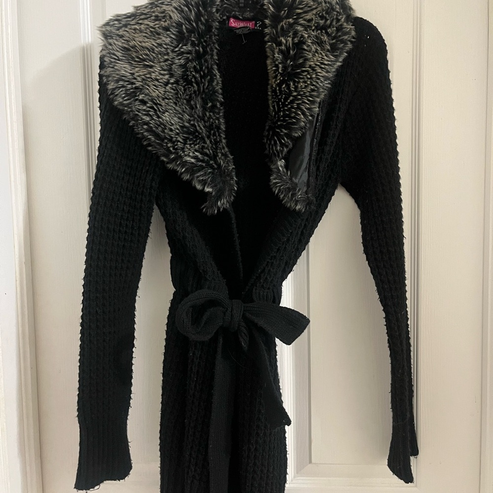 Y2K 2000s Black Knit Cardigan with Faux Fur Collar